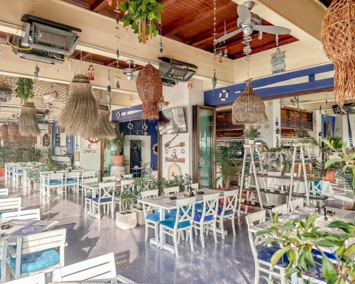 Blue Acqua Mamaia Lac