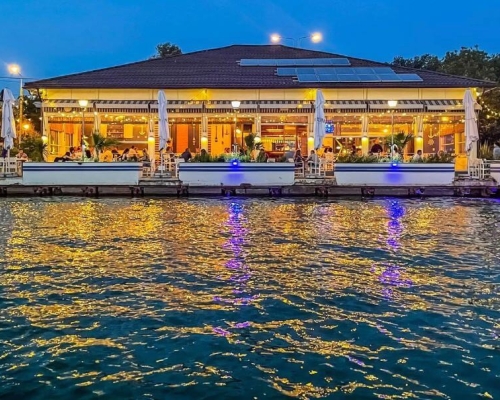 Blue Acqua Mamaia Lac