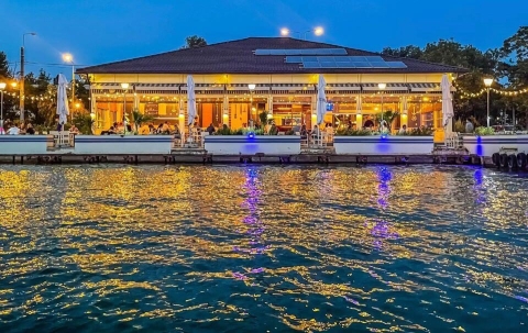 Restaurant Blue Acqua - Mamaia Lac