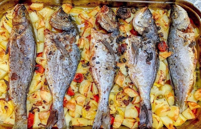 Biban de mare la cuptor cu legume