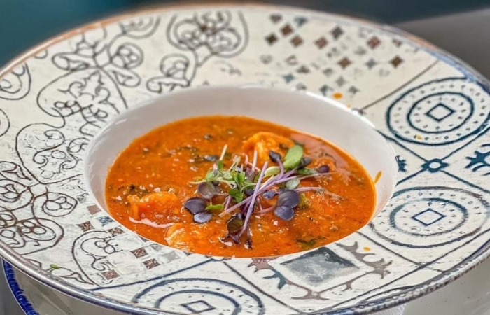 Creveti in sos mediteranean picant