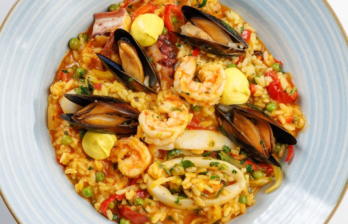Paella Marisco cu fructe de mare