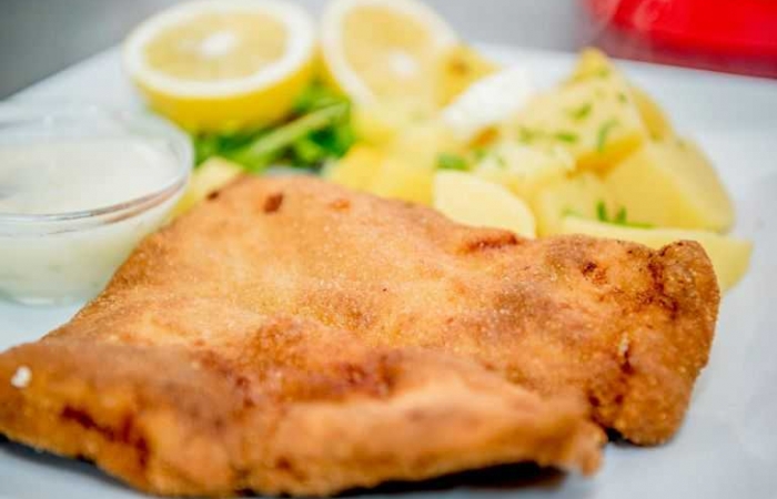 Salau (de Nil) pane, sos de lamaie si marar