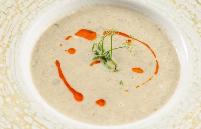 Supã cremă de ciuperci cu crutoane